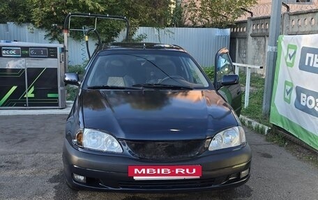 Toyota Avensis III рестайлинг, 2001 год, 330 000 рублей, 6 фотография