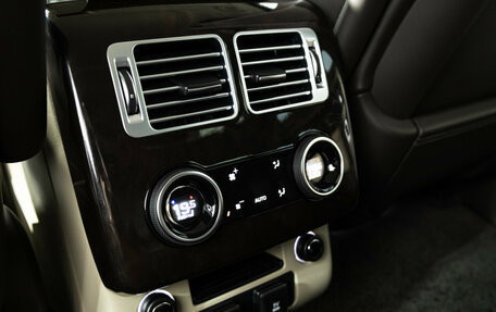 Land Rover Range Rover IV рестайлинг, 2021 год, 8 299 898 рублей, 24 фотография