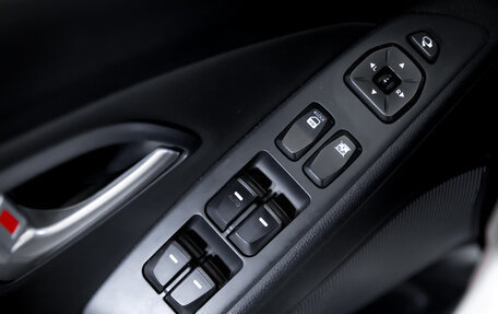 Hyundai ix35 I рестайлинг, 2012 год, 1 270 000 рублей, 20 фотография