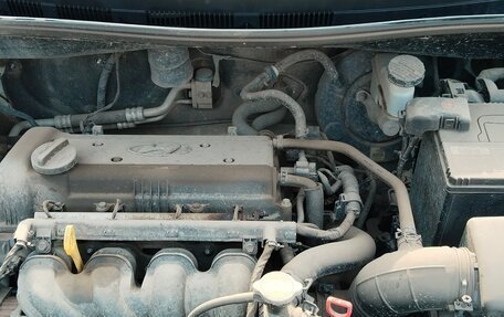 Hyundai Solaris II рестайлинг, 2012 год, 600 000 рублей, 13 фотография