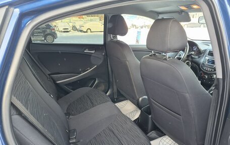 Hyundai Solaris II рестайлинг, 2016 год, 885 000 рублей, 12 фотография