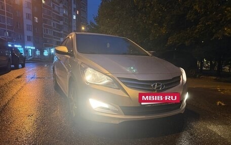 Hyundai Solaris II рестайлинг, 2016 год, 860 000 рублей, 4 фотография