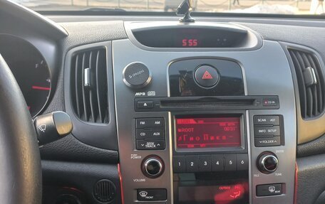 KIA Cerato III, 2011 год, 800 000 рублей, 13 фотография