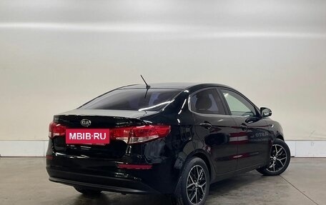 KIA Rio III рестайлинг, 2016 год, 1 117 000 рублей, 2 фотография