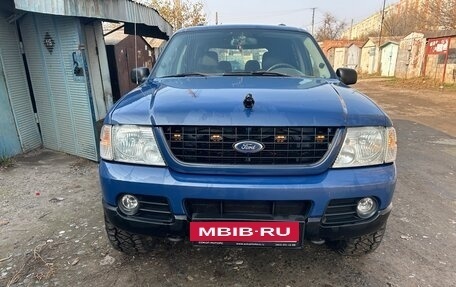 Ford Explorer III, 2003 год, 550 000 рублей, 2 фотография