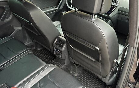 Volkswagen Tiguan II, 2017 год, 2 400 000 рублей, 8 фотография