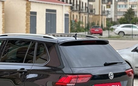 Volkswagen Tiguan II, 2017 год, 2 400 000 рублей, 4 фотография