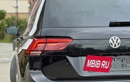 Volkswagen Tiguan II, 2017 год, 2 400 000 рублей, 5 фотография