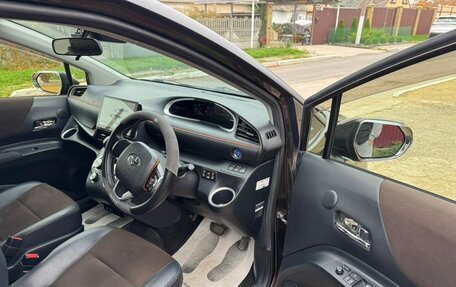 Toyota Sienta II, 2018 год, 2 000 000 рублей, 21 фотография