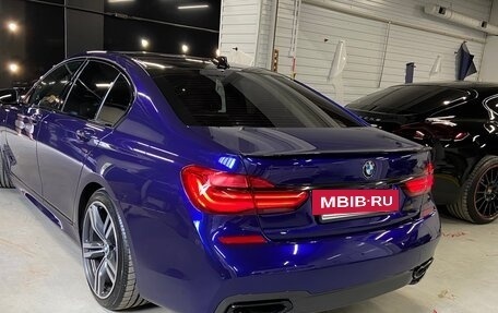 BMW 7 серия, 2018 год, 4 500 000 рублей, 3 фотография