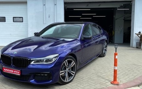 BMW 7 серия, 2018 год, 4 500 000 рублей, 1 фотография