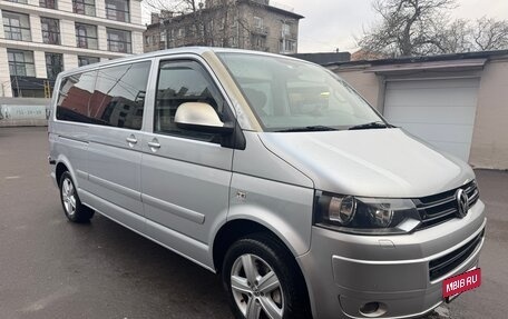 Volkswagen Caravelle T5, 2010 год, 2 500 000 рублей, 10 фотография