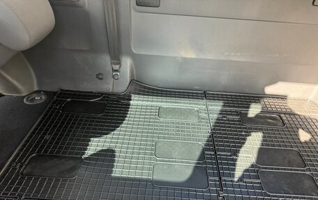 Volkswagen Caravelle T5, 2010 год, 2 500 000 рублей, 25 фотография