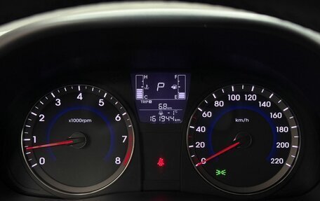 Hyundai Solaris II рестайлинг, 2014 год, 995 000 рублей, 12 фотография