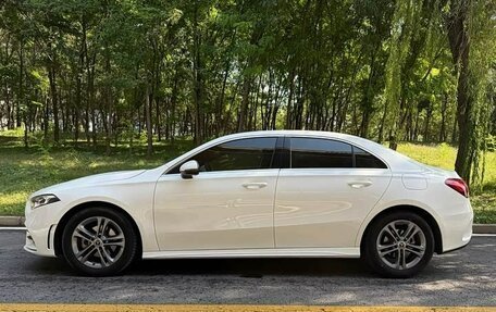 Mercedes-Benz A-Класс, 2022 год, 1 502 000 рублей, 3 фотография