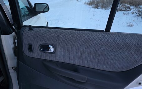 Mazda Familia, 2001 год, 230 000 рублей, 12 фотография