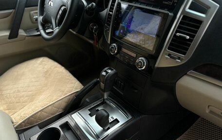 Mitsubishi Pajero IV, 2017 год, 3 100 000 рублей, 14 фотография