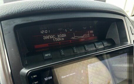 Mitsubishi Pajero IV, 2017 год, 3 100 000 рублей, 10 фотография