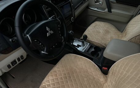 Mitsubishi Pajero IV, 2017 год, 3 100 000 рублей, 15 фотография