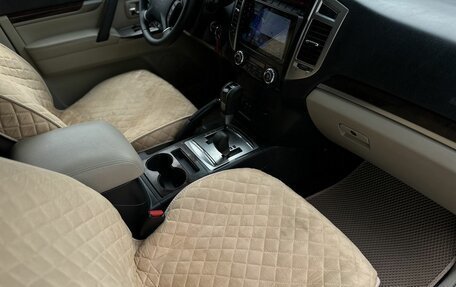 Mitsubishi Pajero IV, 2017 год, 3 100 000 рублей, 17 фотография