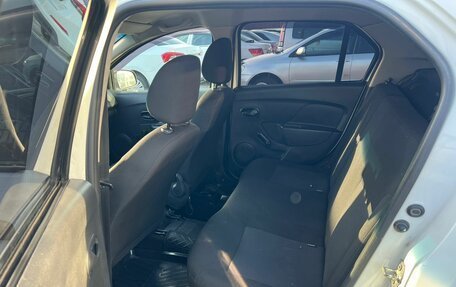 Renault Logan II, 2019 год, 559 000 рублей, 11 фотография