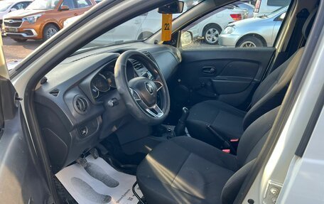 Renault Logan II, 2019 год, 559 000 рублей, 10 фотография