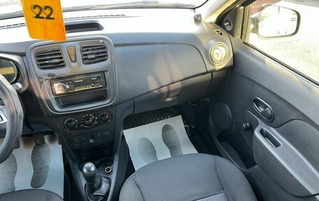 Renault Logan II, 2019 год, 559 000 рублей, 17 фотография