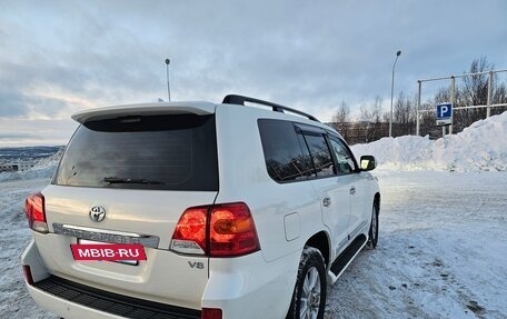 Toyota Land Cruiser 200, 2014 год, 4 150 000 рублей, 9 фотография