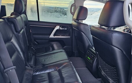 Toyota Land Cruiser 200, 2014 год, 4 150 000 рублей, 14 фотография