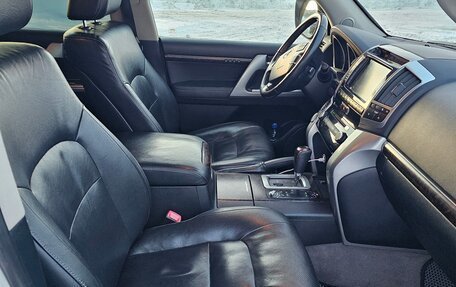 Toyota Land Cruiser 200, 2014 год, 4 150 000 рублей, 13 фотография