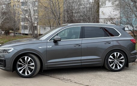 Volkswagen Touareg III, 2019 год, 5 390 000 рублей, 4 фотография
