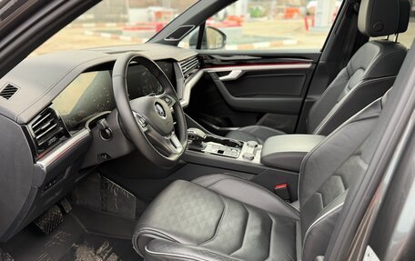 Volkswagen Touareg III, 2019 год, 5 390 000 рублей, 13 фотография