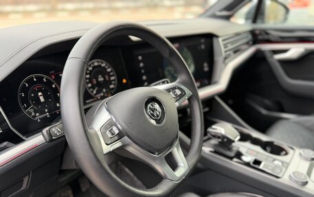 Volkswagen Touareg III, 2019 год, 5 390 000 рублей, 18 фотография