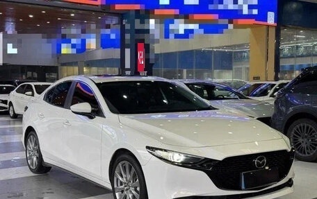 Mazda 3, 2022 год, 1 310 000 рублей, 3 фотография