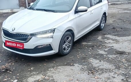 Skoda Rapid II, 2021 год, 1 273 000 рублей, 2 фотография