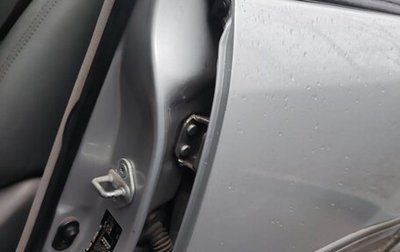 Toyota Land Cruiser 100 рестайлинг 2, 2006 год, 1 800 000 рублей, 1 фотография