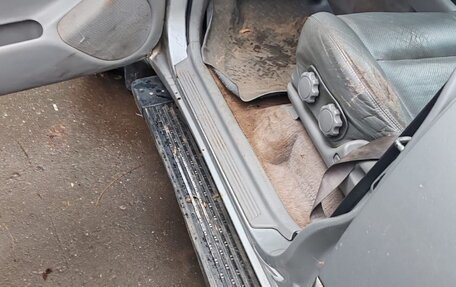 Toyota Land Cruiser 100 рестайлинг 2, 2006 год, 1 800 000 рублей, 4 фотография