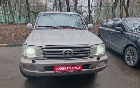 Toyota Land Cruiser 100 рестайлинг 2, 2006 год, 1 800 000 рублей, 14 фотография