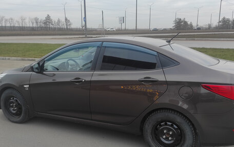 Hyundai Solaris II рестайлинг, 2015 год, 1 180 000 рублей, 7 фотография