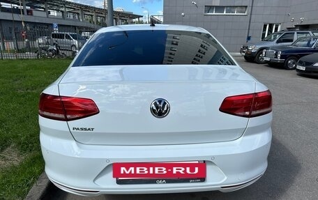Volkswagen Passat B8 рестайлинг, 2018 год, 2 400 000 рублей, 6 фотография