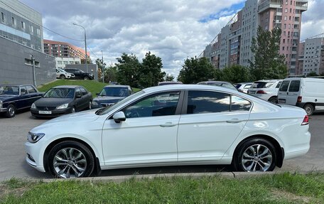 Volkswagen Passat B8 рестайлинг, 2018 год, 2 400 000 рублей, 4 фотография