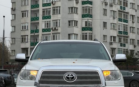 Toyota Sequoia II рестайлинг, 2012 год, 5 500 000 рублей, 5 фотография