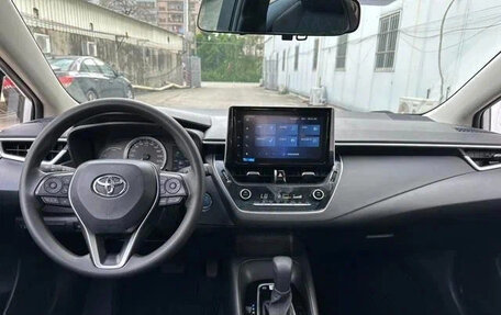 Toyota Corolla, 2022 год, 1 380 000 рублей, 12 фотография