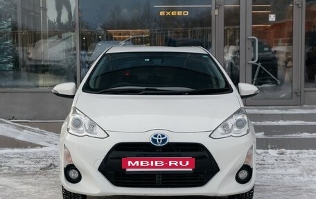 Toyota Aqua I, 2016 год, 1 200 000 рублей, 2 фотография