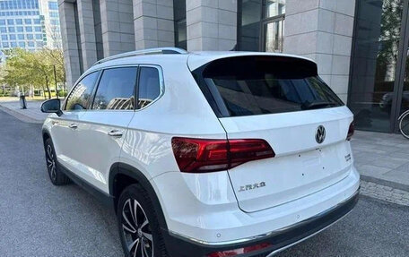 Volkswagen Tharu, 2022 год, 1 620 000 рублей, 3 фотография