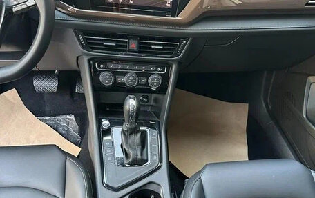 Volkswagen Tharu, 2022 год, 1 620 000 рублей, 7 фотография