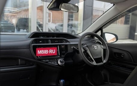 Toyota Aqua I, 2016 год, 1 200 000 рублей, 10 фотография