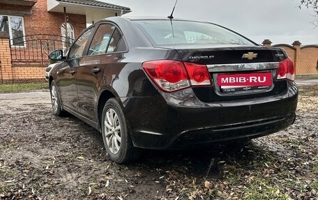 Chevrolet Cruze II, 2013 год, 700 000 рублей, 4 фотография