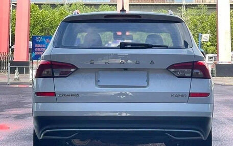 Skoda Kamiq I, 2022 год, 1 360 000 рублей, 5 фотография