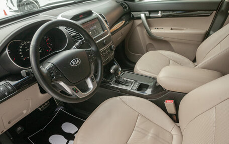 KIA Sorento II рестайлинг, 2013 год, 1 635 000 рублей, 9 фотография